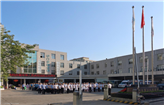 我院举行升旗仪式向祖国成立69周年献礼